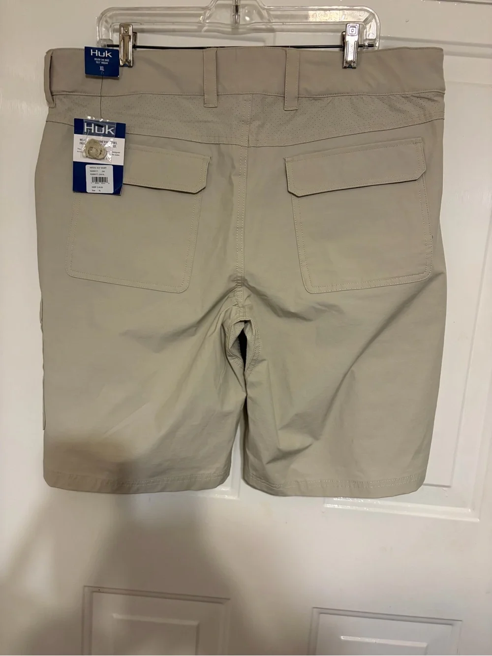 HUK Fishing Men's Performance Fishing Khaki Shorts Size XL New with Tags